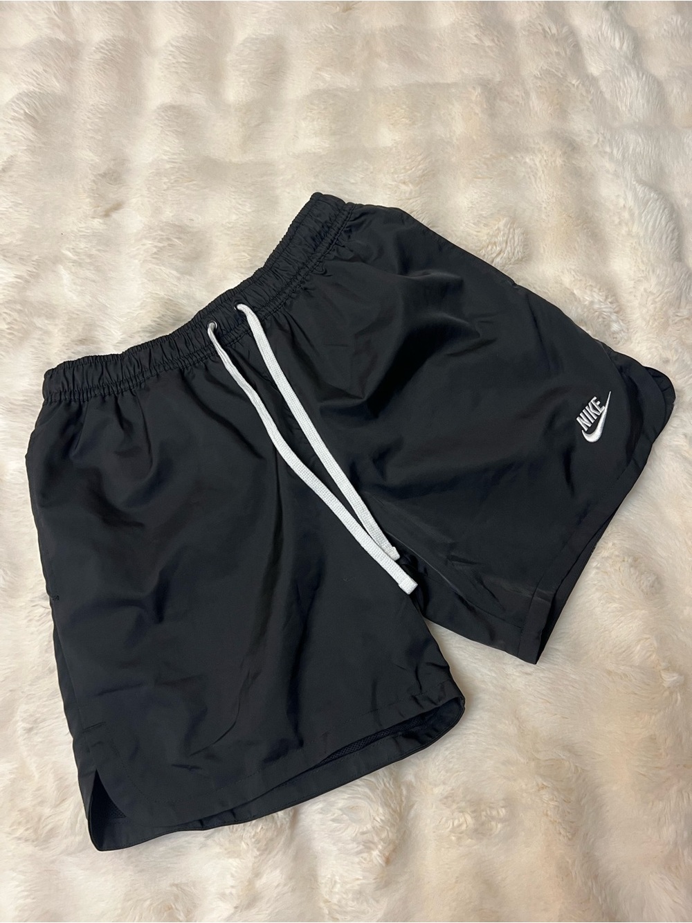 Nike Sportswear Black Woven Mesh Lined Shorts Men’s Size S